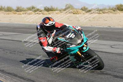 media/Dec-01-2025-Moto Forza (Mon) [[2daa91e15f]]/1-Advanced Group/Session 4 (Turn 10 Inside)/